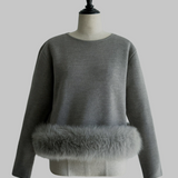 Tricot en fourrure avec ourlet en renard